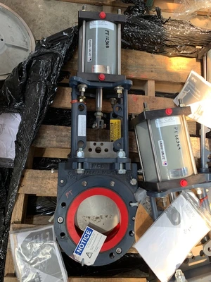 6" Fabri-Valve model XS-150 ULV Knife Gate Valve, Air Operated, New Storeroom Spare
