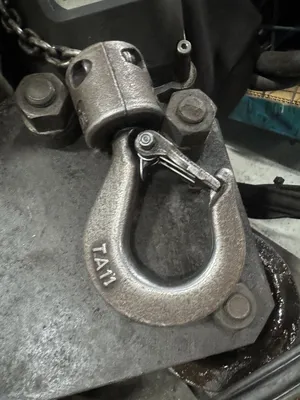 YALE electric hoist 250 kgs Material Handling | Bowland Trading Ltd (4)