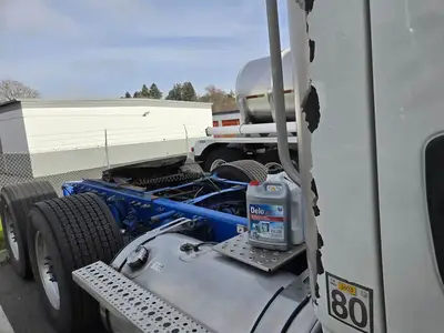 USED 2016 FREIGHTLINER CASCADIA 125