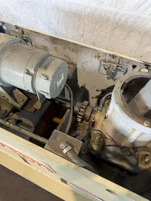 USED 1975 VERSON C2-300-72-42