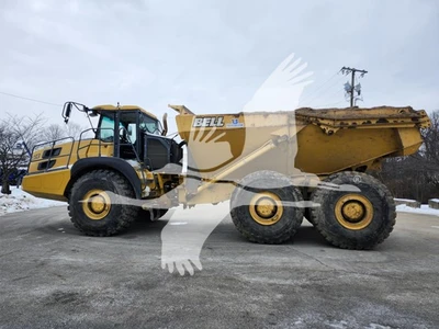 USED 2017 BELL B40E