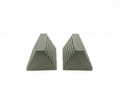 Uline H-517 Wheel Chocks Black Rubber 9-3/4x8x6" Truck Loading Dock Lot of 4