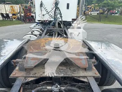USED 2017 CATERPILLAR CT660S