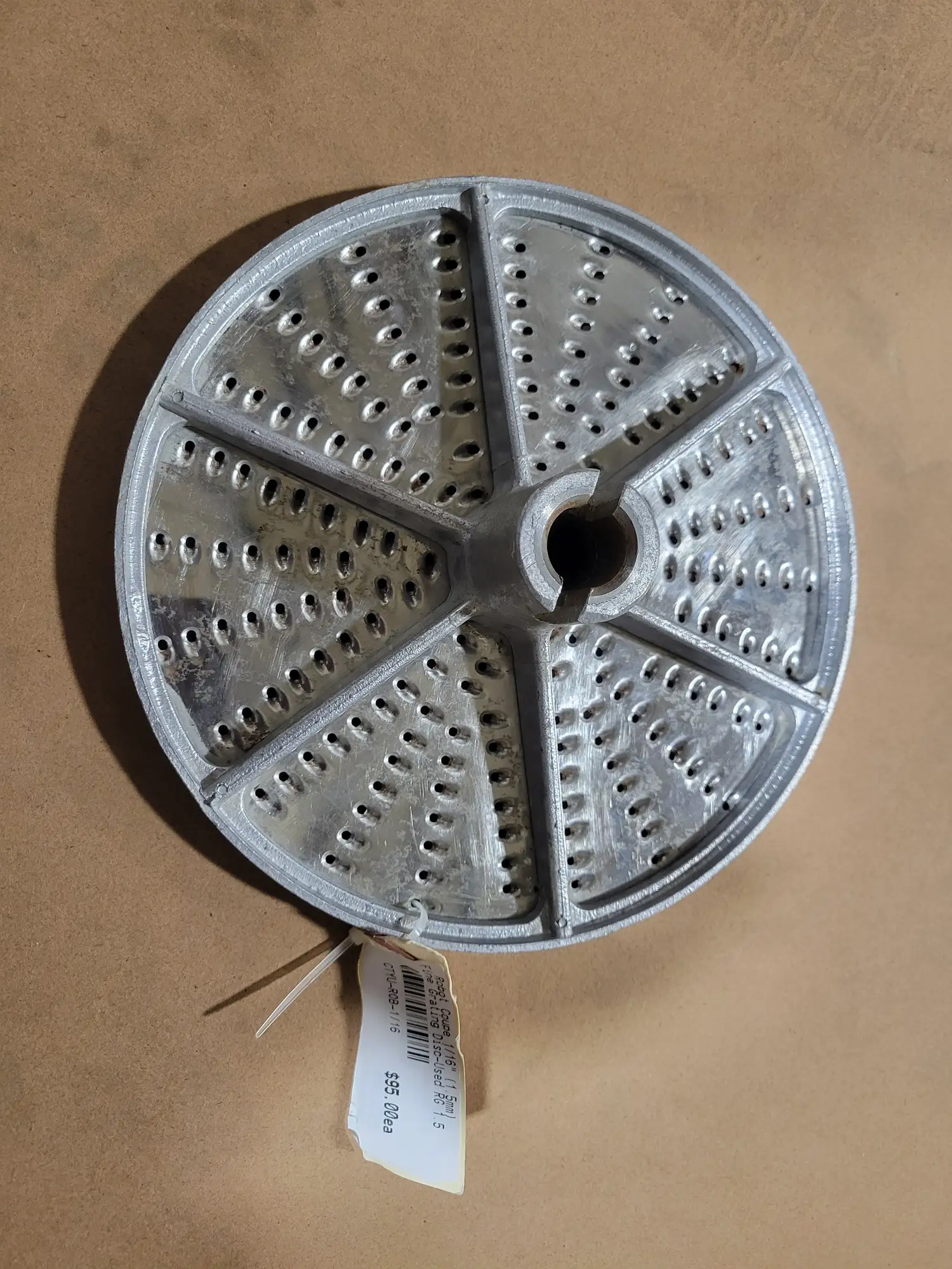 Robot Coupe 1/16" (1.5mm) Fine Grating Disc-Used RG 1.5
