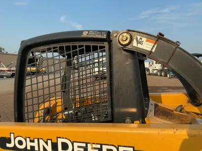 Used 2000 JOHN DEERE 250 Skid Steer Loaders Michigan US | Miedema Asset Management Group #1320455