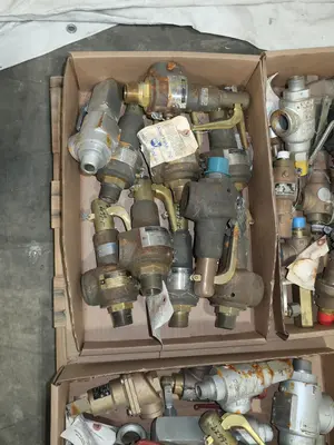 PALLET OF ASSORTED RELIEF VALVES, FARRIS, ALLIED VALVE, DRESSER, CROSBY