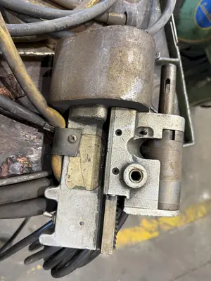 LAMINA PORTABLE DRILL & HYDRAULIC POWER UNIT: STOCK #23663