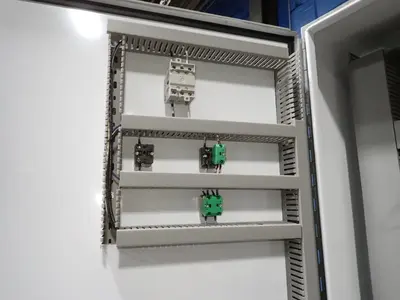 USED YASKAWA / MOTOMAN UP20 / DX200
