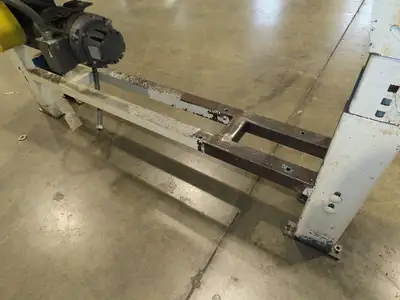 New London Engineering 7.5"x 5' 6" Plastic Tabletop Belt Conveyor 30 FPM 460V