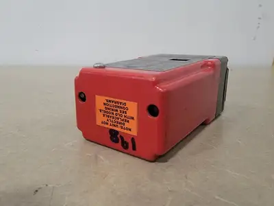 USED RED LION PRS11021