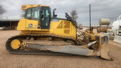 USED 2011 Deere 850K LGP