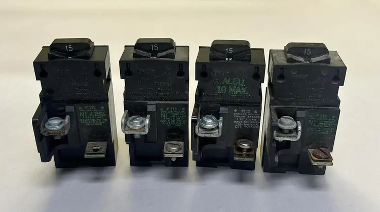 Used PUSHMATIC P115 Circuit Breakers | Surplus Asset Holdings #1189419