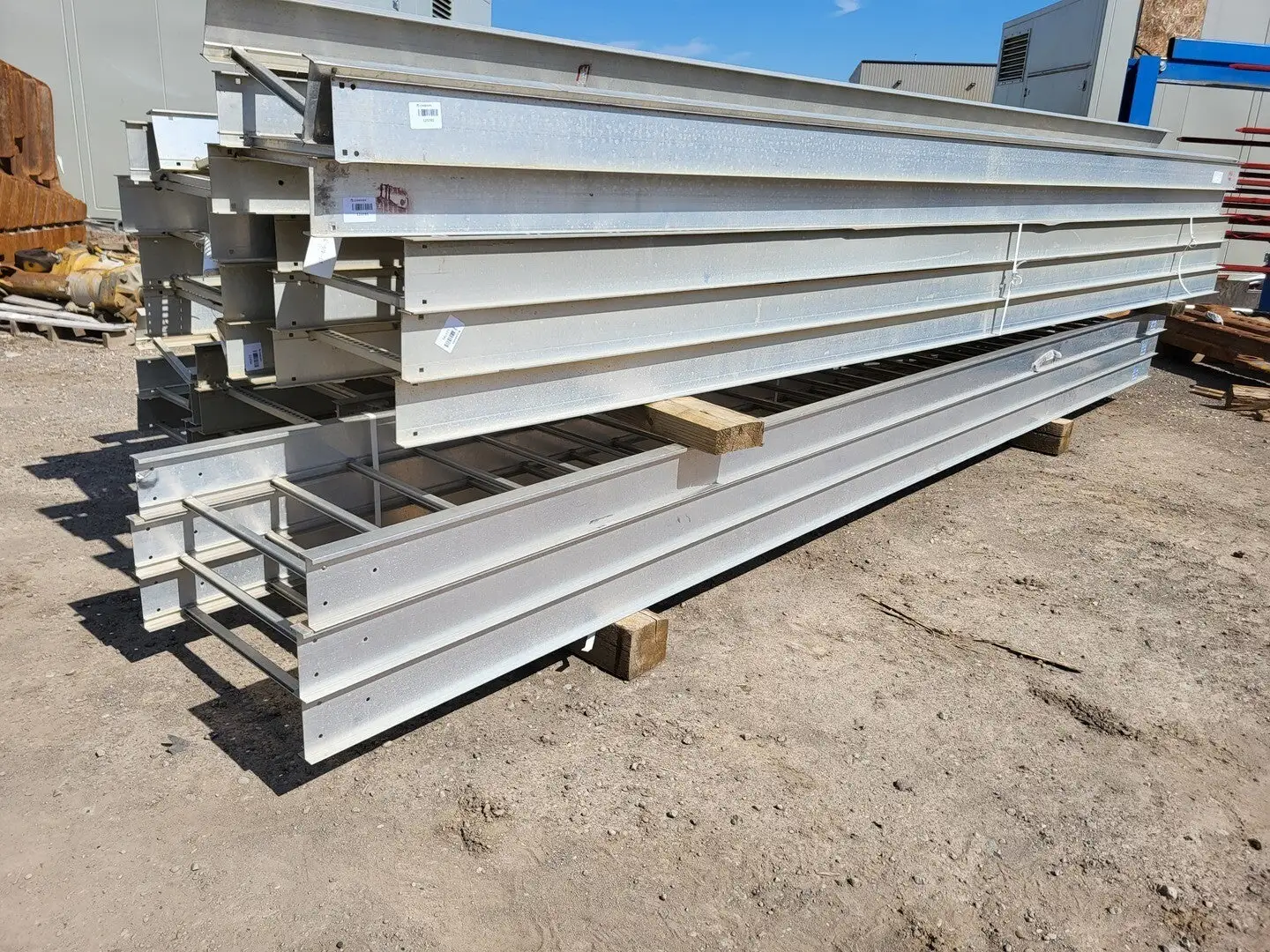 USED UNITRAY SLA-86084