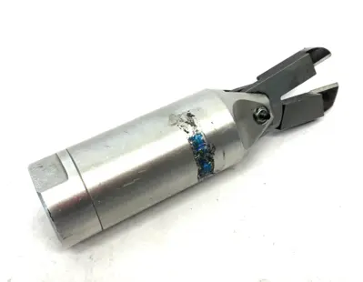 USED VESSEL HAND HELD AIR NIPPER W/ ANGLED CUTTING BLADES