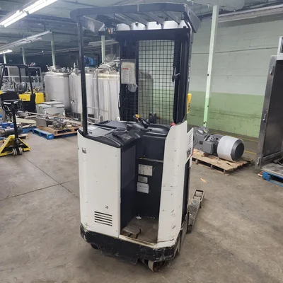YALE Lift Truck Model NR040AENS24TE091 3650LB # 6117