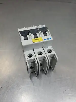 USED Eaton FAZ-D16/3-NA Circuit Breaker, 16A, 3P, 480Y/277VAC