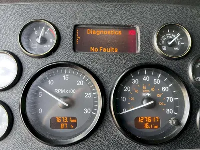 USED 2011 PETERBILT 367