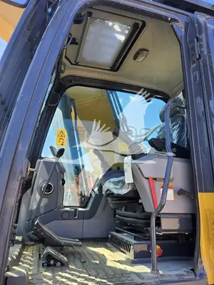 USED 2020 XCMG XE210U