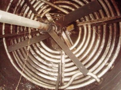 7650 L S/S Encl Mixer With Internal Coil