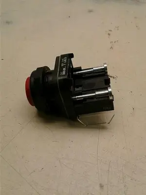 Used ALLEN BRADLEY RED PUSHBUTTON Switch Parts Michigan US | ND Industrial Surplus #1208171