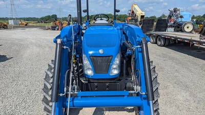 USED 2011 NEW HOLLAND T4.75