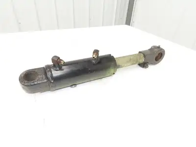 Caterpillar EP18KT Electric Forklift Hydraulic Mast Tilt Cylinder