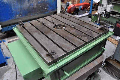 USED PEGARD TURNING TABLE 1400 X 1400 MM