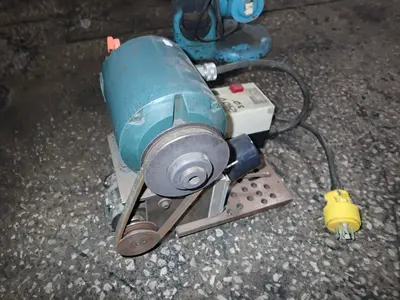 Grinding Machine