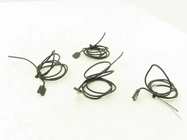 Omron E3T-FT12 Ultra Compact Photoelectric Proximity Sensor Lot of 4