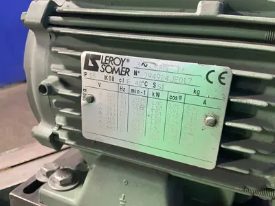 Used 2000 GROMAX ENTERPRISES CORP J40 Tool & Cutter Grinders Ohio US | HGR 24 #1518390