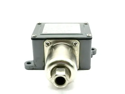 NEW UNITED ELECTRIC J6-142-9515 PRESSURE SWITCH J61429515