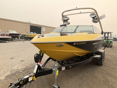 Used 2010 MALIBU WAKE SETTER Boats (Misc) Michigan US | Miedema Asset Management Group #1313015