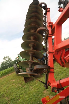 Used KUHN KRAUSE 8200-25W Tandem Discs Pennsylvania US | Zimmerman Farm Service #1409920