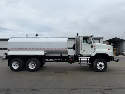Used 2006 INTERNATIONAL® PAYSTAR 5600 Water Trucks Washington US | Puget Sound Truck Sales #1546497