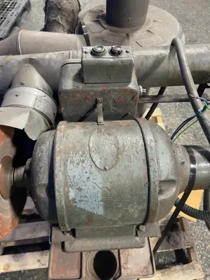 Pedestal Grinder W/ Dust Collector