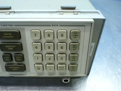 USED HEWLETT PACKARD 8566B