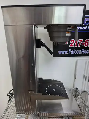 Used Bunn Used 29" Bunn 35700.0330 Infusion ITCB-DV Iced Tea and Coffee Brewer Machine 120V Coffee Equipment Illinois US | Falcon Restaurant Supply #1373520