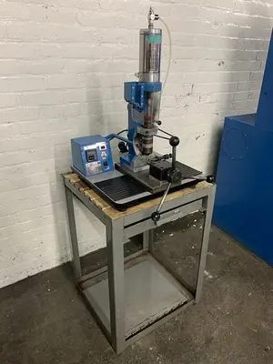 3551-400 GoldPro AB-100-4 MANUAL Plastic Injector Molding Machine with Reinforced Base