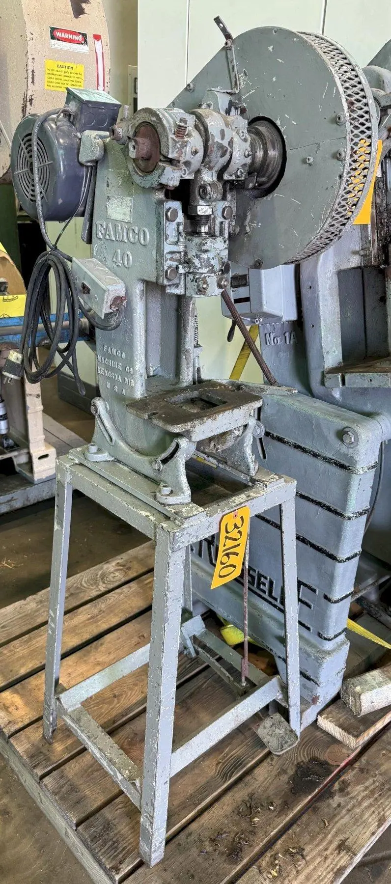 Used FAMCO 40 O.B.I. Presses Ohio US | CW WOOD MACHINERY #1183823