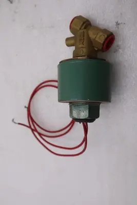 ASCO 8211C73 AUTOMATIC SWITCH SOLINOID VALVES STOCK #K-3645