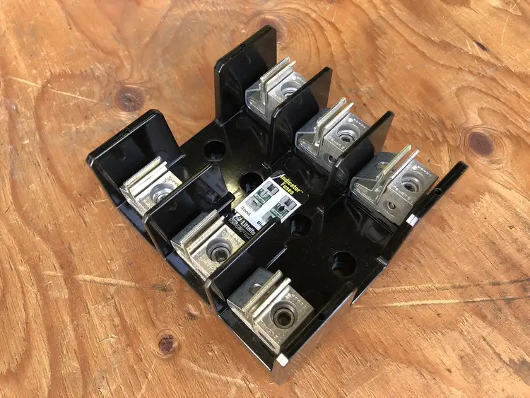Used LITTELFUSE LJ601003CR Misc Electrical & Power Parts British Columbia CA | Lenmark #253272