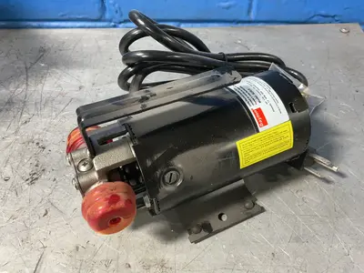 Used DAYTON 5UXL9 Pumps Ohio US | HGR 24 #1486725