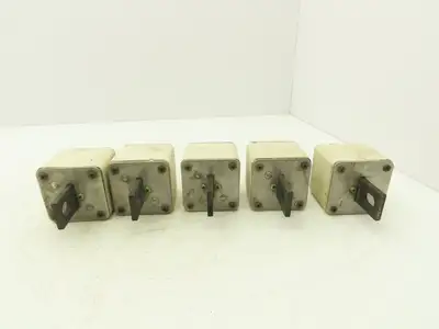 General Electric 218A4387P44 Current Limiting Fuse 525A 700V Lot of 5