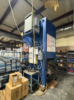 USED 1988 KOMATSU OES150-3