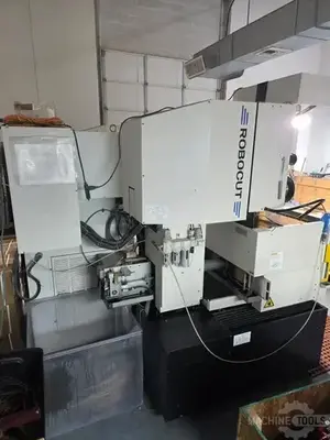 Used 2017 FANUC ROBOCUT A-C400IB Wire EDM Arizona US | KD Machinery #1343340
