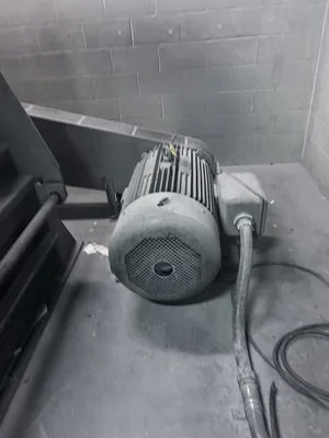 Williams XL Shredder Feed Conveyor & New York Blower System – Industrial Material Handling Package