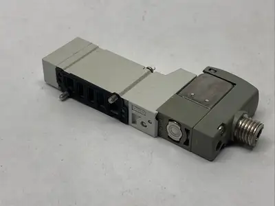 SY3140-5WO | SMC  Pneumatic Solenoid Valve 5-Port 24VDC - Used