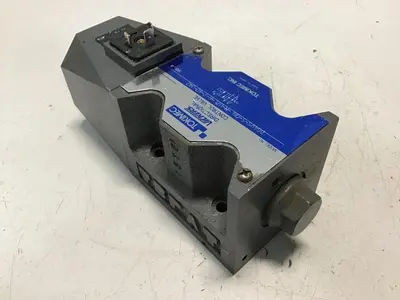 USED VICKERS DG4VS-5-0B1-M-U71-H-7-40-JA2
