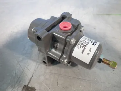 USED FISHER 67CF166338710