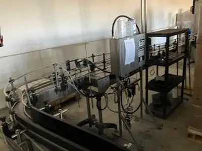2002 PET filling line - 5000 bottles/hour